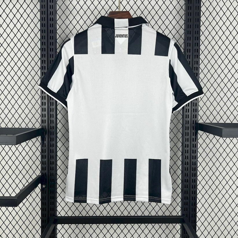 Juventus 2015 Away Shirt