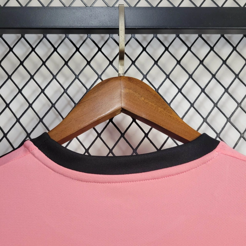 Juventus 2015/16 Away Shirt