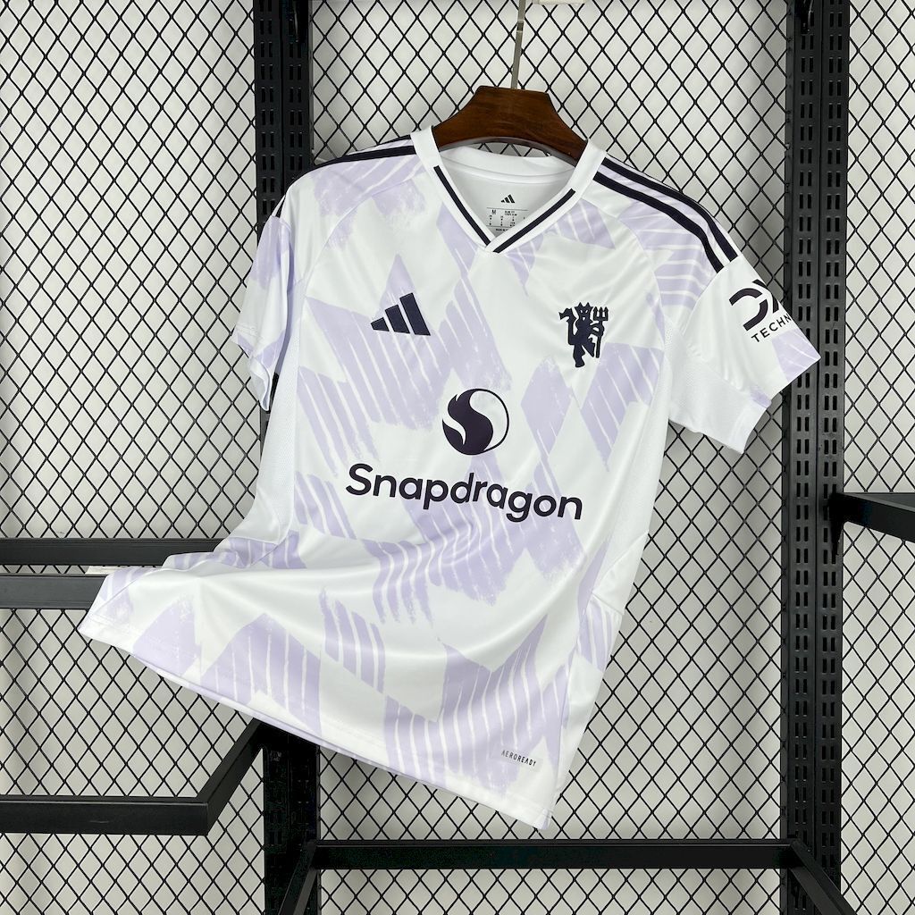 Manchester United 25/26 Away Shirt